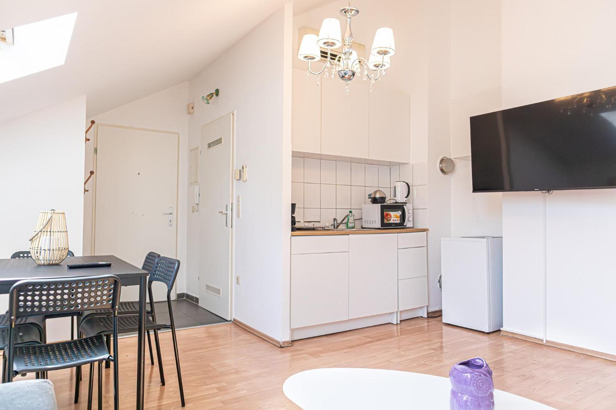 Spacious 2Br Apt Great Location - Near Schoenbrunn Viyana Dış mekan fotoğraf